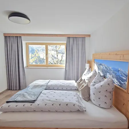 Appartement Praedasten Zuhaus